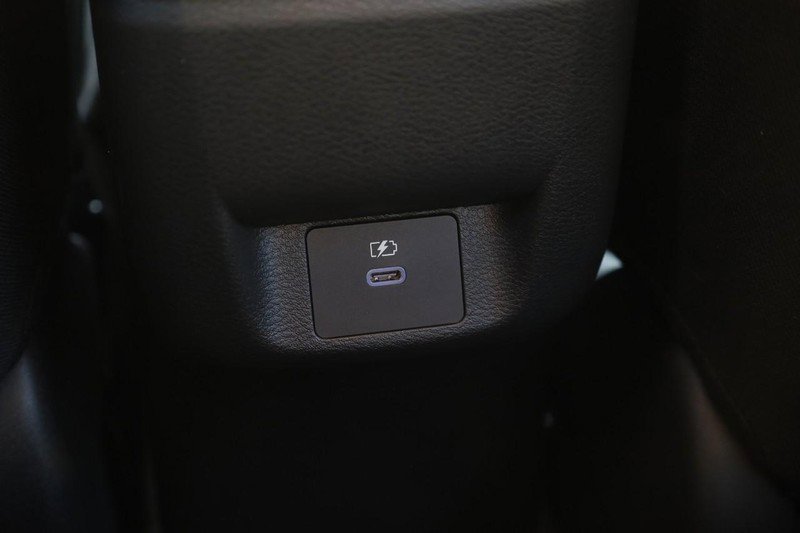 New 2025 Nissan Versa SV w/ Trunk Package image 20