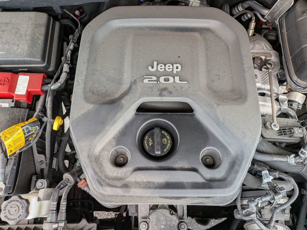 Used 2022 Jeep Wrangler Sport AWD/4WD image 12