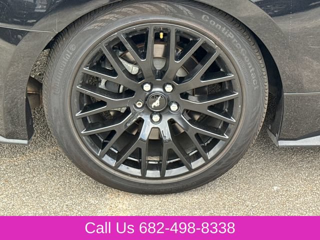Used 2018 Ford Mustang GT Premium w/ Black Accent Package RWD image 10