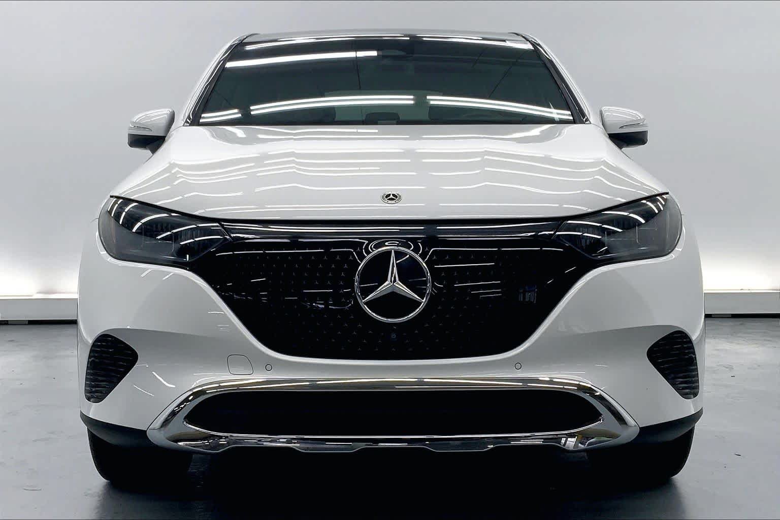 Certified 2023 Mercedes-Benz EQE 350+ 4MATIC SUV image 8