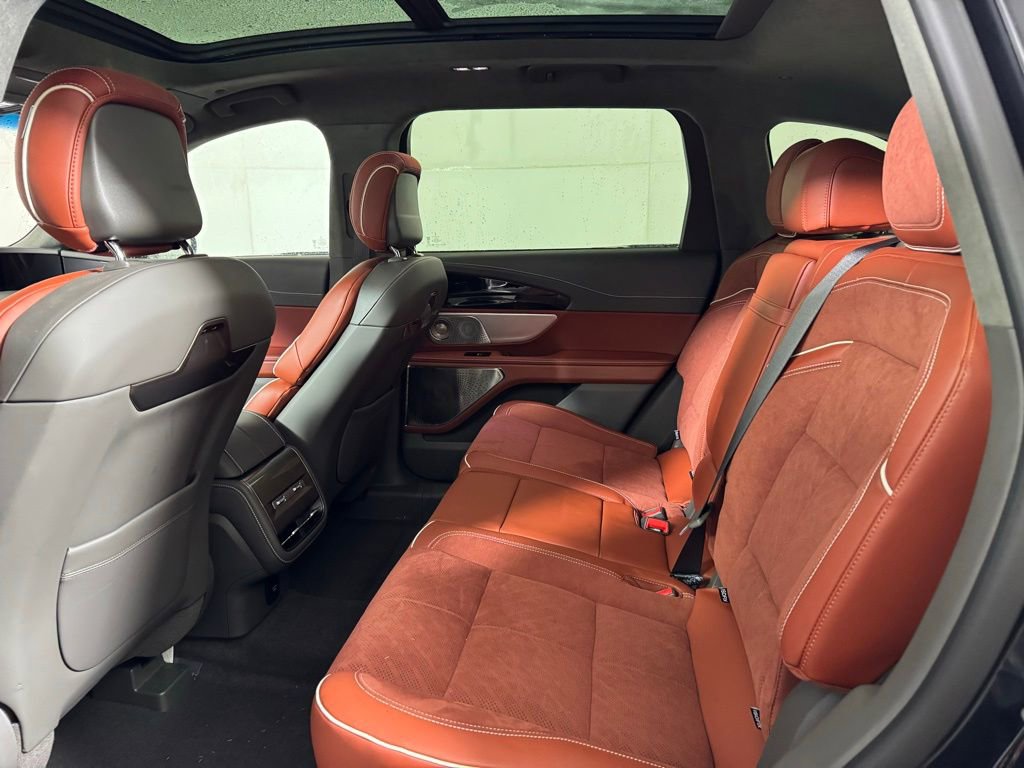 New 2024 Lincoln Nautilus Black Label w/ Jet Appearance Package (87T) image 51