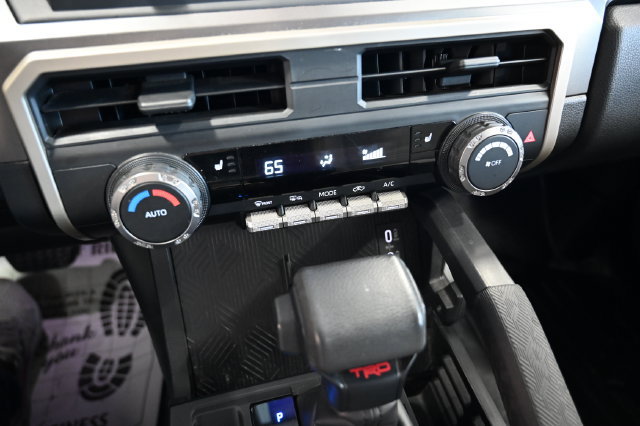 Used 2024 Toyota Tacoma TRD Off-Road AWD/4WD image 18