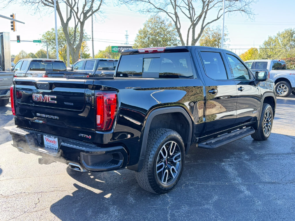 Certified 2025 GMC Sierra 1500 AT4 w/ Technology Package AWD/4WD image 9
