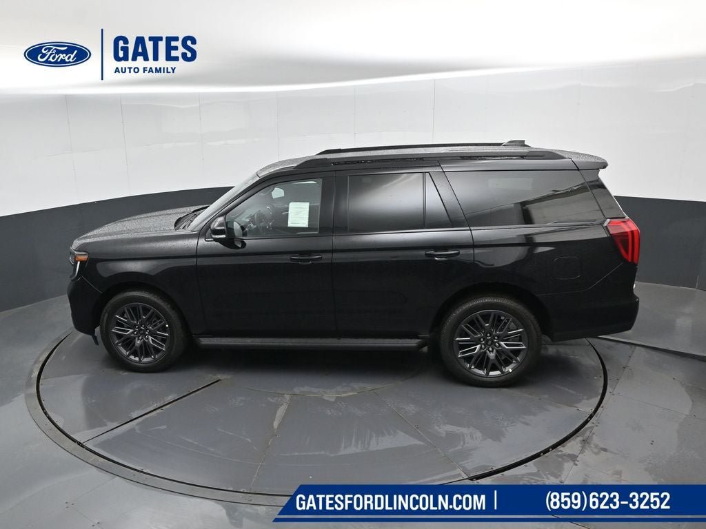 New 2026 Ford Expedition Platinum w/ Stealth Appearance Package AWD/4WD image 55