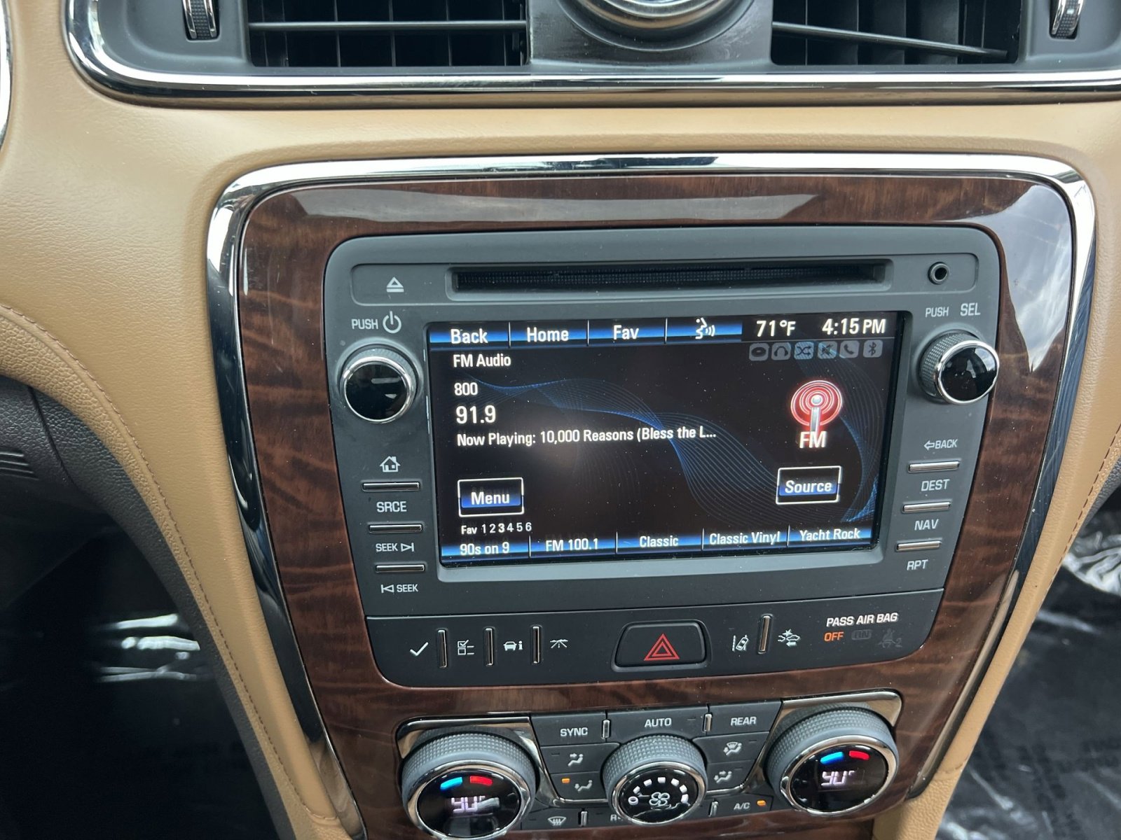 Used 2016 Buick Enclave Leather FWD image 26