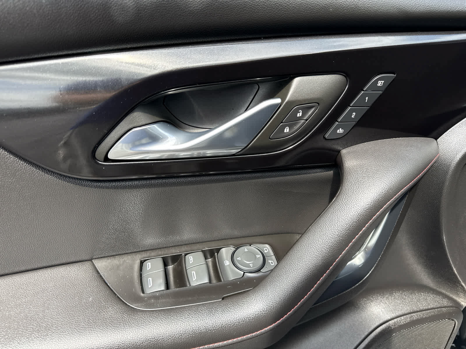 Certified 2023 Chevrolet Blazer RS w/ Enhanced Convenience Package FWD image 10