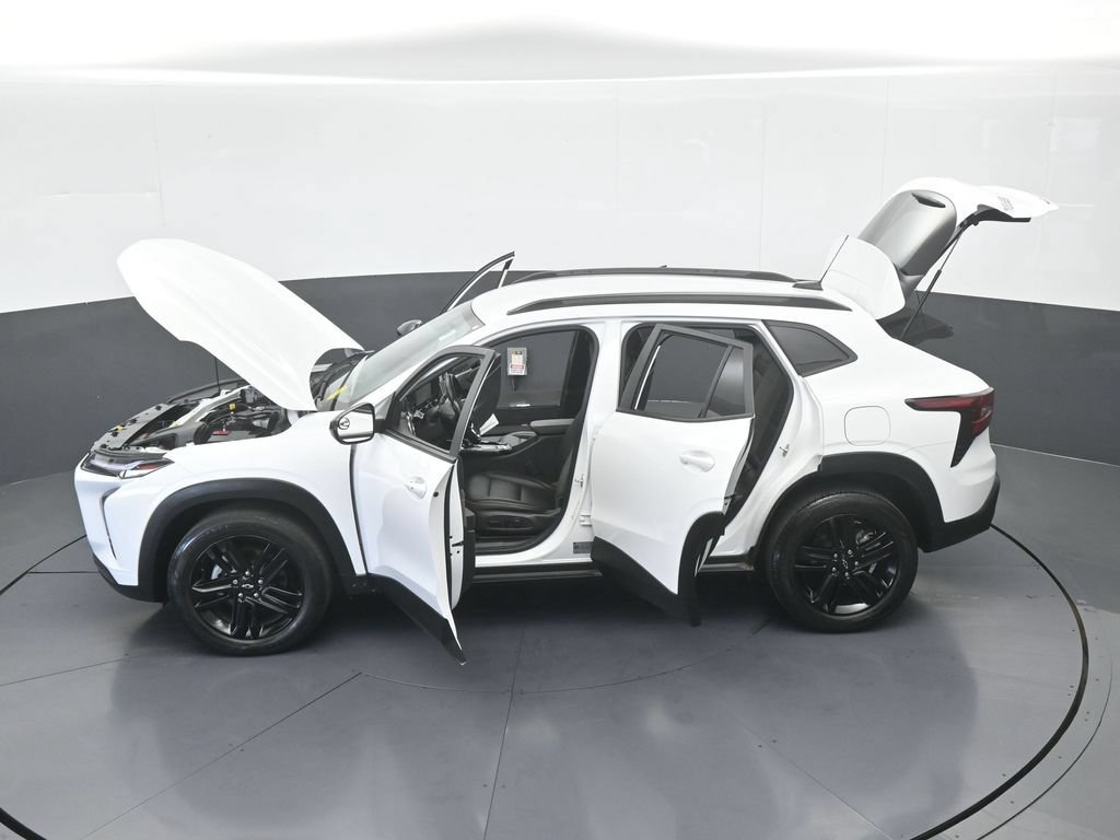 Used 2025 Chevrolet Trax ACTIV FWD image 63