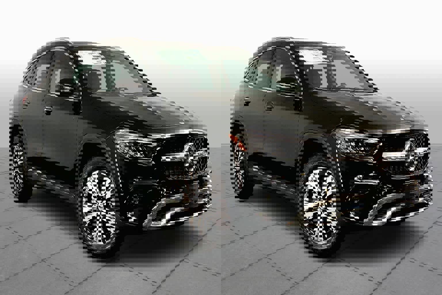 New 2025 Mercedes-Benz GLA 250 GLA 250 image 2