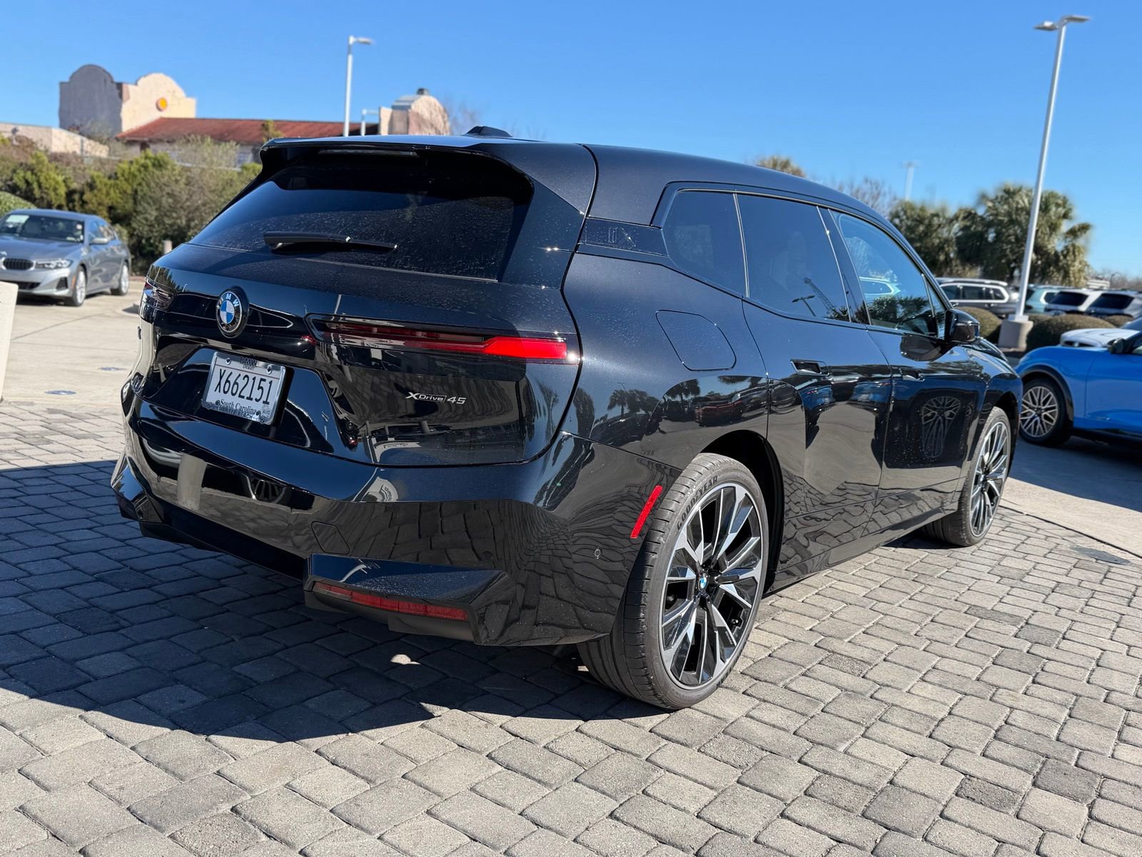 New 2026 BMW iX xDrive45 image 9