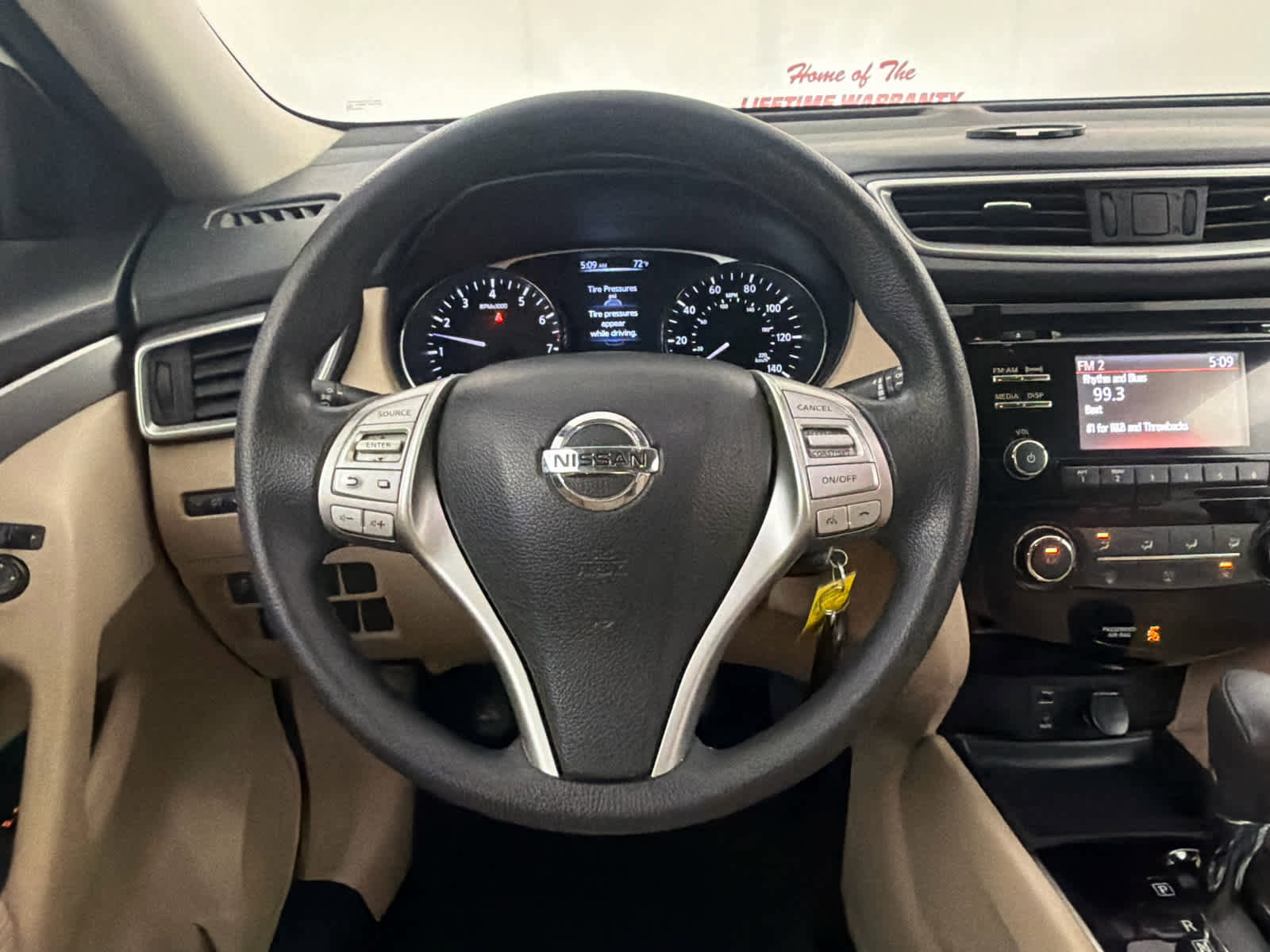 Used 2016 Nissan Rogue S w/ Appearance Package FWD image 16
