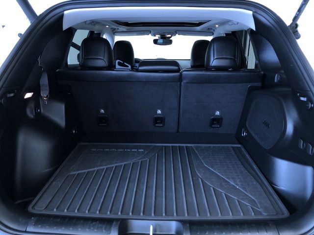 Used 2023 Jeep Cherokee Altitude Lux w/ Lux Elite Package image 31