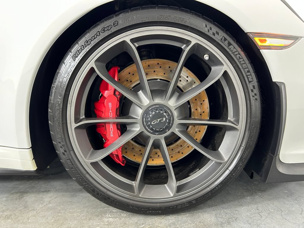 Certified 2015 Porsche 911 GT3 RWD image 11