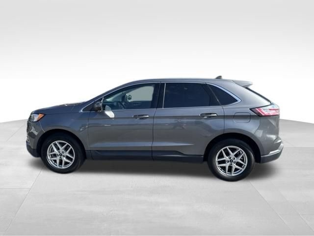 Used 2022 Ford Edge SEL AWD/4WD image 11