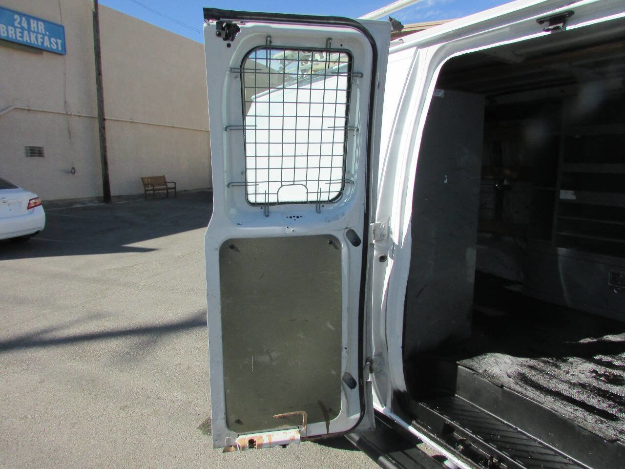 Used 2012 Ford E-250 and Econoline 250 w/ PWR Group image 35