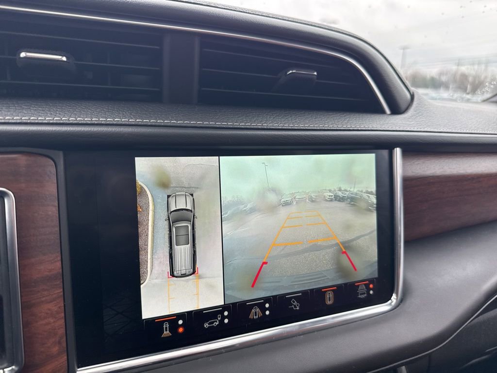 Used 2024 GMC Yukon Denali Ultimate w/ LPO, Floor Liner Package image 17