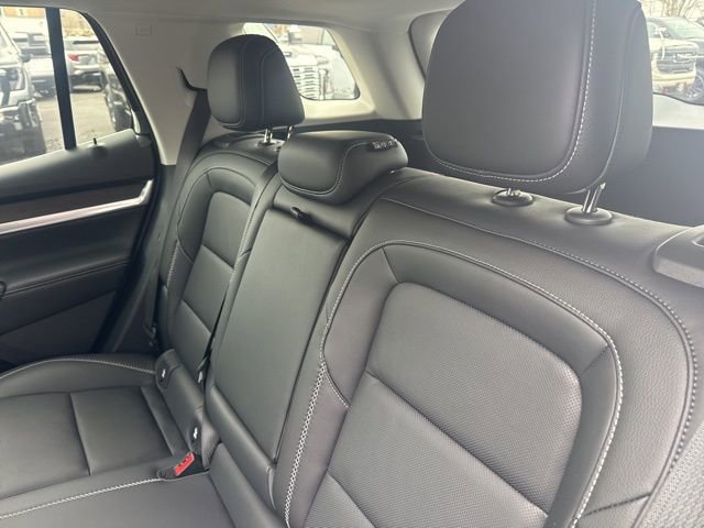 New 2026 GMC Terrain Denali w/ LPO, Black Badging Package image 24