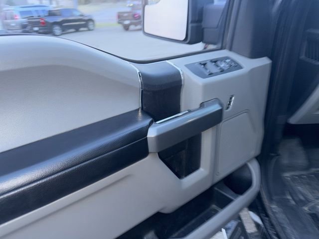 Used 2016 Ford F150 XLT image 34