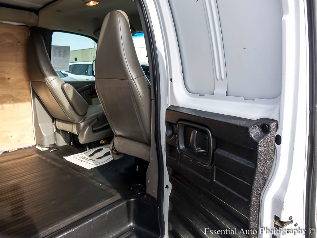 Used 2018 GMC Savana 3500 Extended w/ Driver Convenience Package image 20