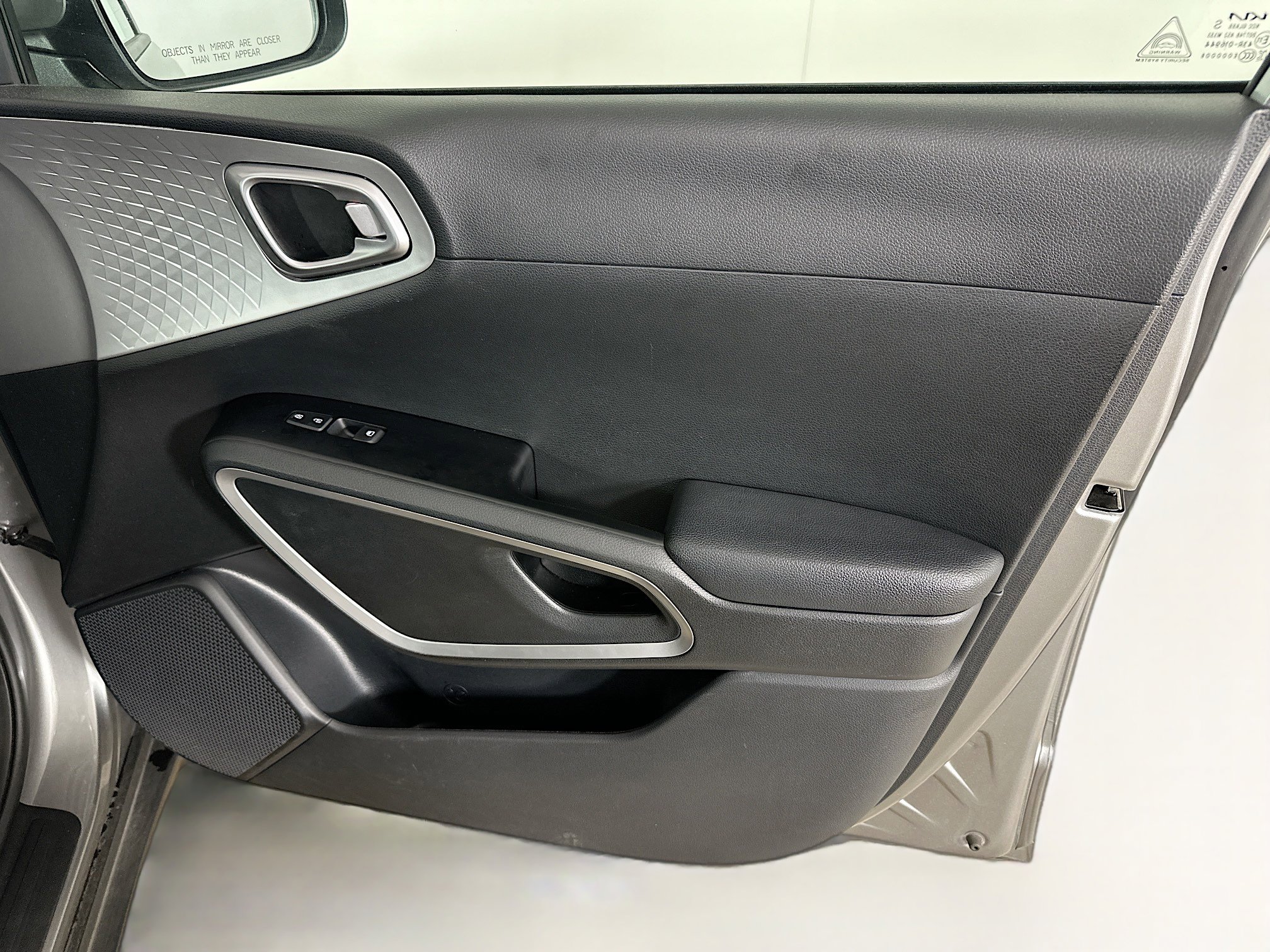 Used 2025 Kia Soul LX w/ LX Technology Package image 30