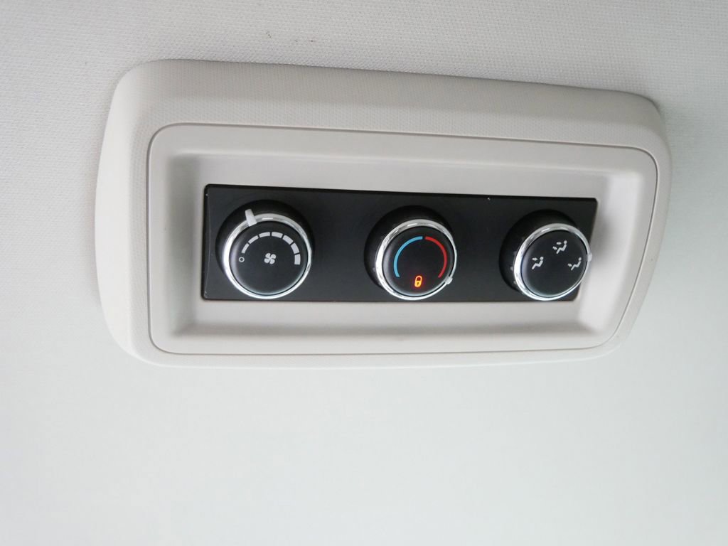 Used 2015 Dodge Grand Caravan SE w/ Quick Order Package 29E SE image 17