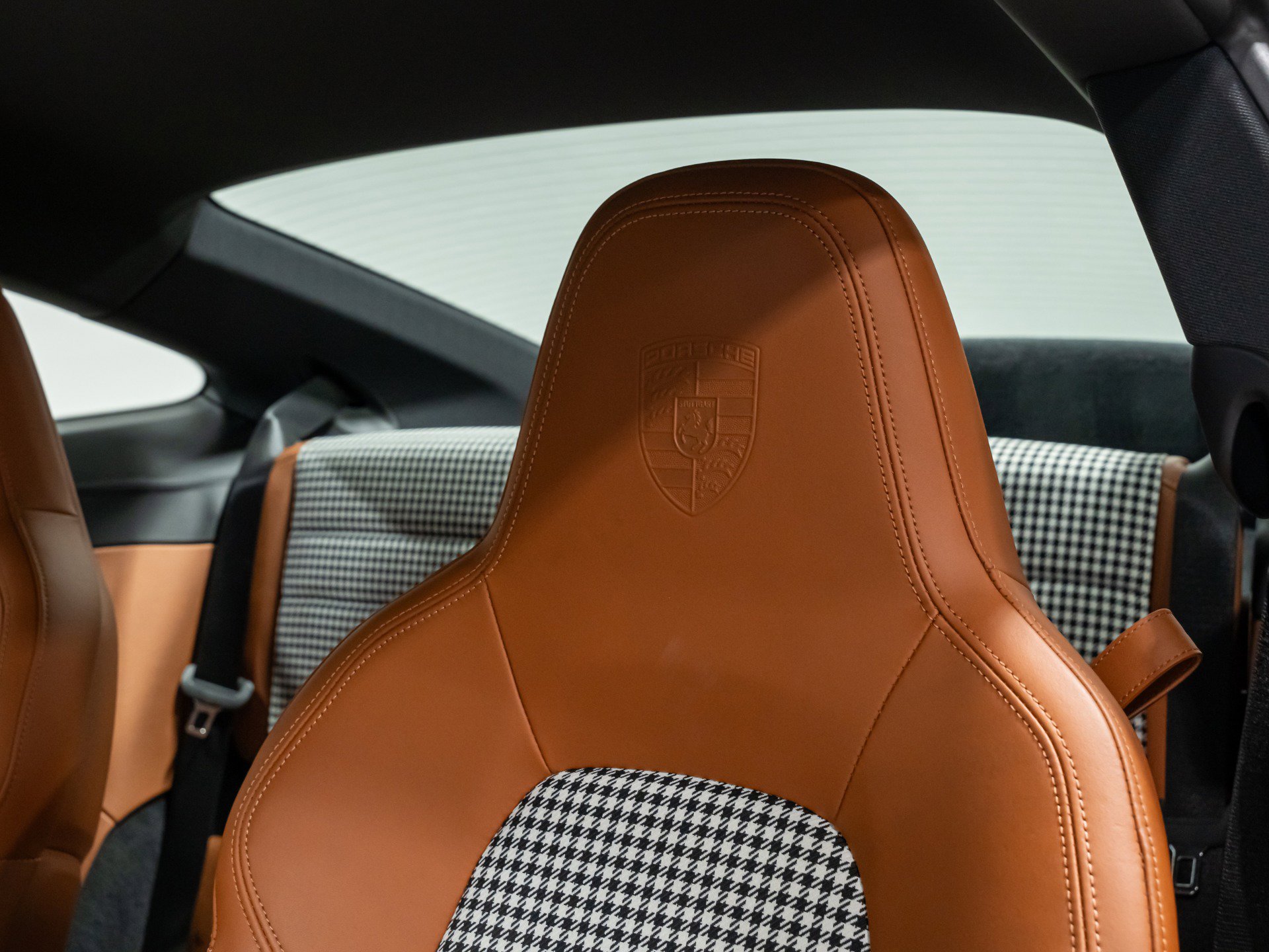 Used 2023 Porsche 911 Carrera 4S image 35