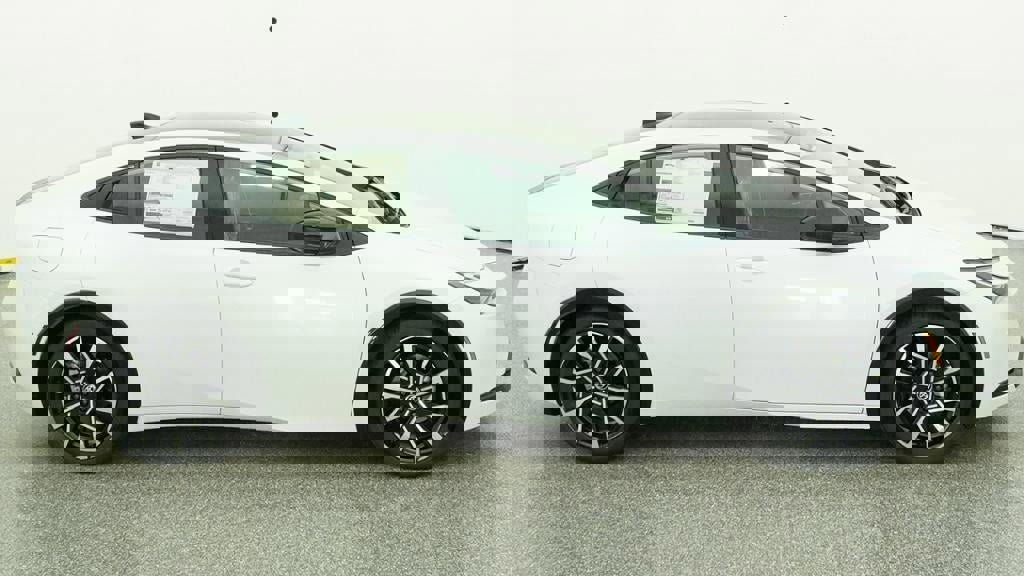 New 2026 Toyota Prius Plug-In Hybrid image 11