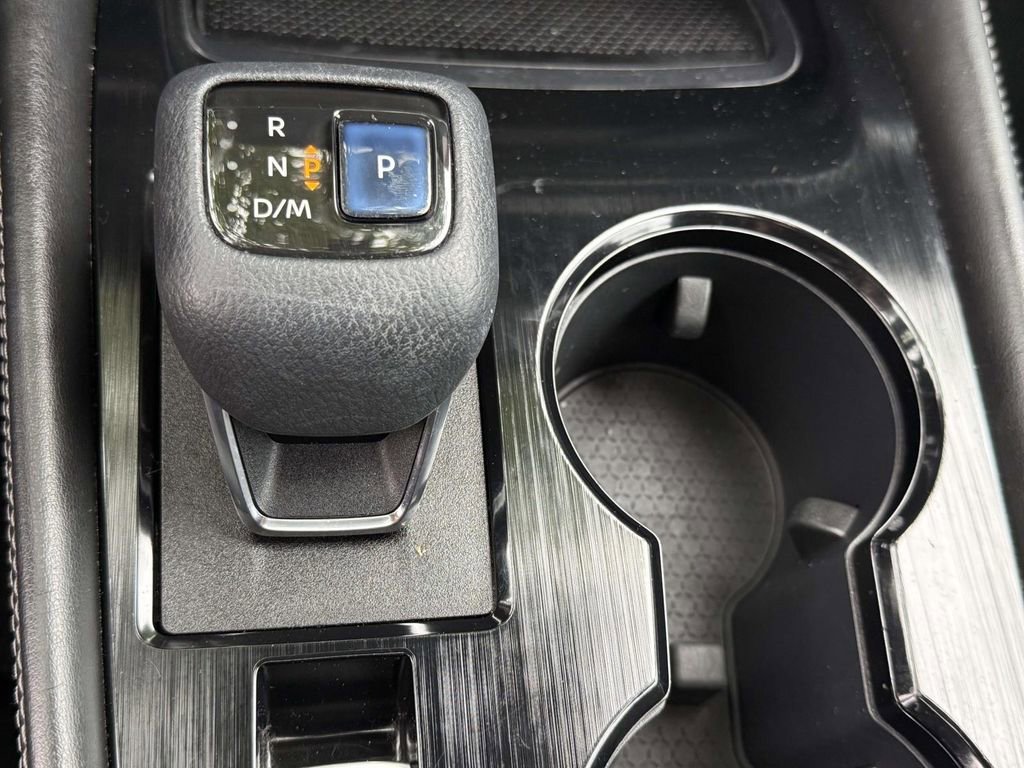 Used 2021 Nissan Rogue SL FWD image 23