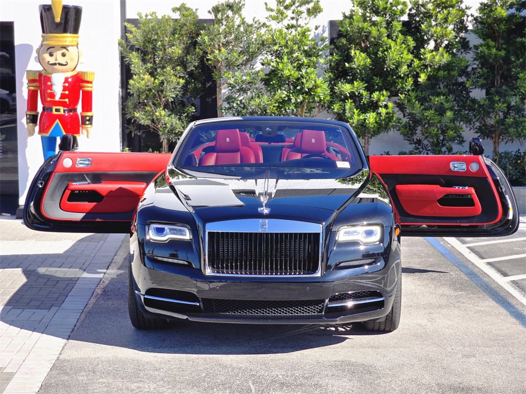 Used 2020 Rolls-Royce Dawn image 6