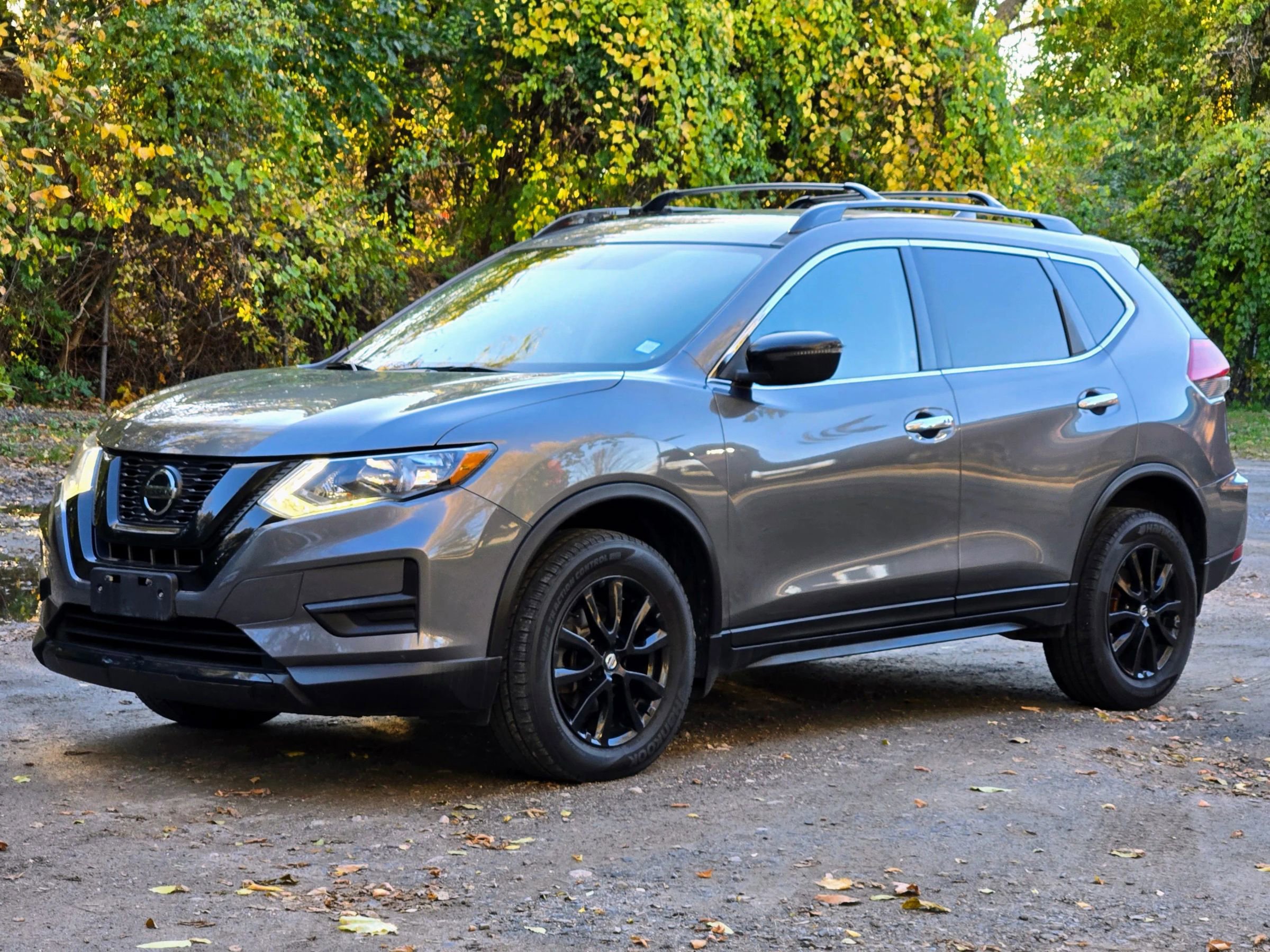 Used 2018 Nissan Rogue SV