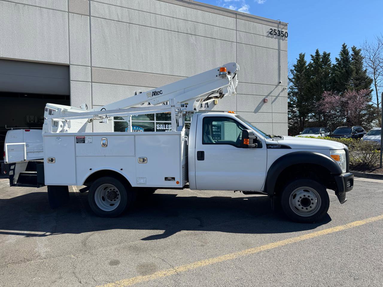 Used 2015 Ford F450 XL w/ Power Equipment Group image 10