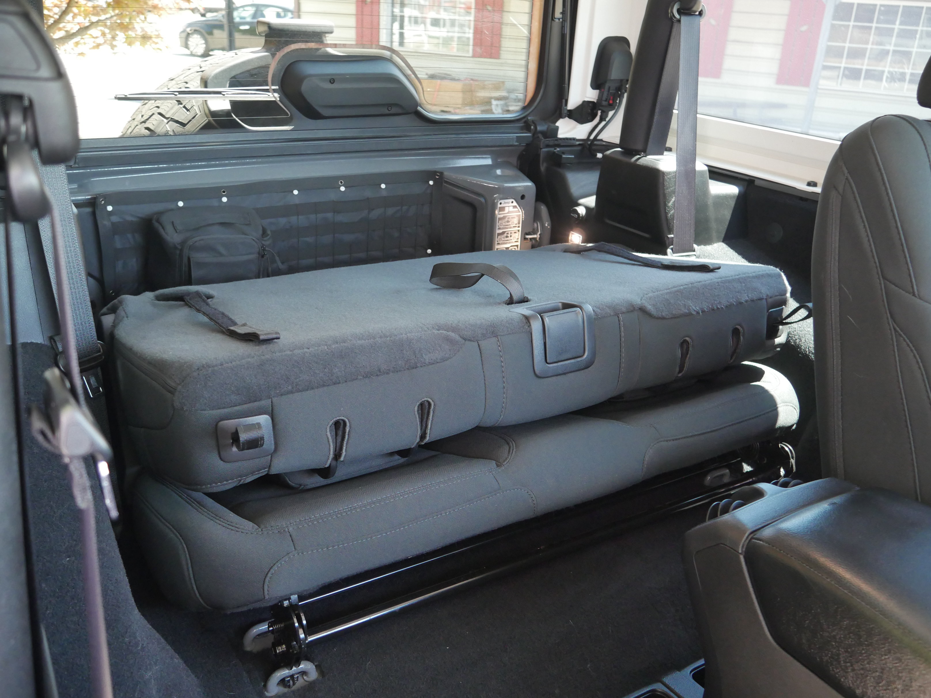 Used 2021 Jeep Wrangler Sport AWD/4WD image 28