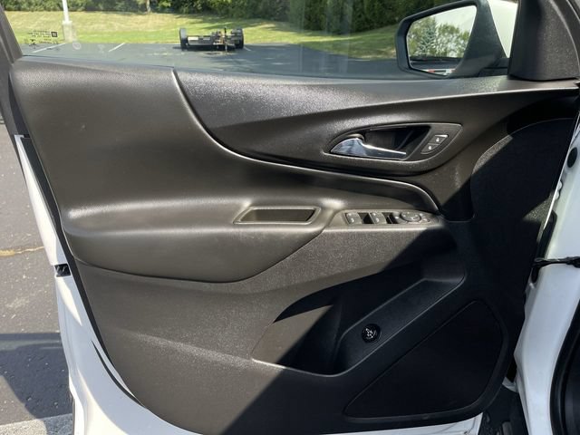 Used 2020 Chevrolet Equinox LT w/ Driver Convenience Package FWD image 22