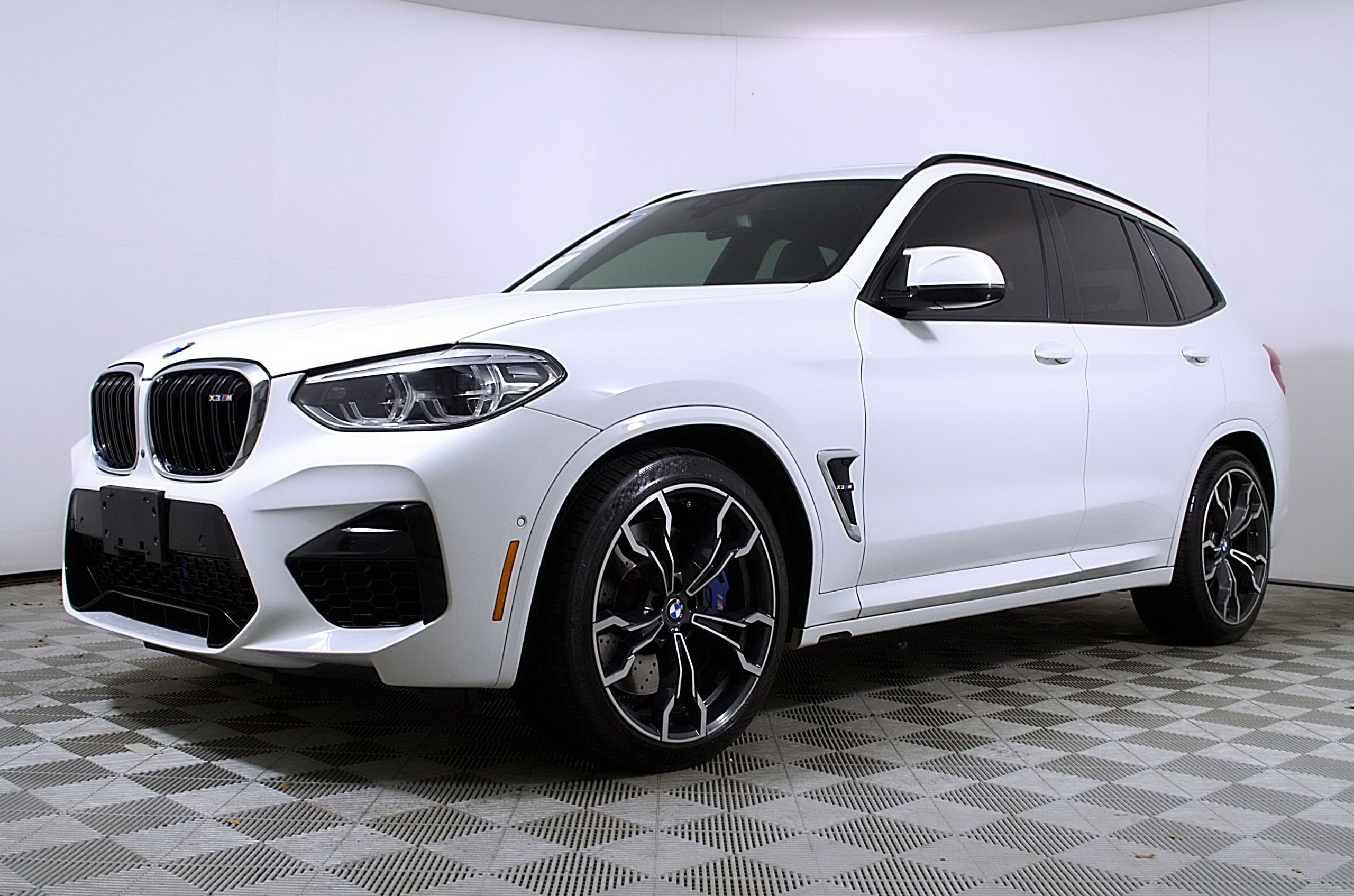 Used 2020 BMW X3 M w/ Executive Package AWD/4WD image 2