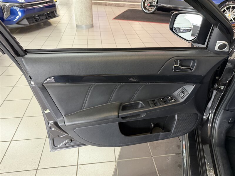 Used 2015 Mitsubishi Lancer Evolution MR AWD/4WD image 22