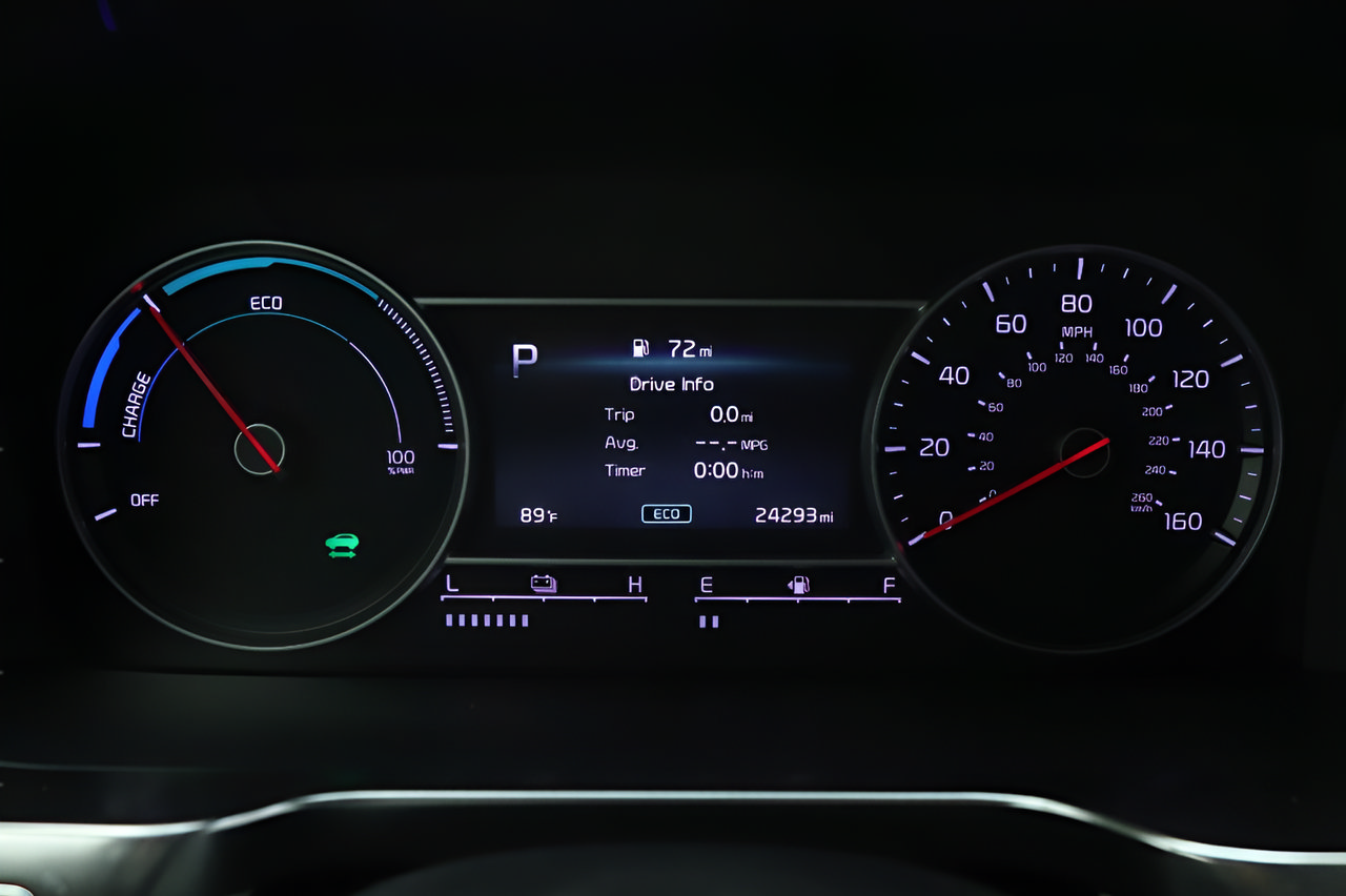 Used 2023 Kia Sorento EX FWD image 11