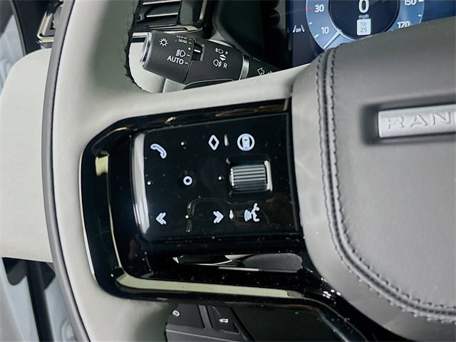 Used 2026 Land Rover Range Rover Velar Dynamic SE image 10