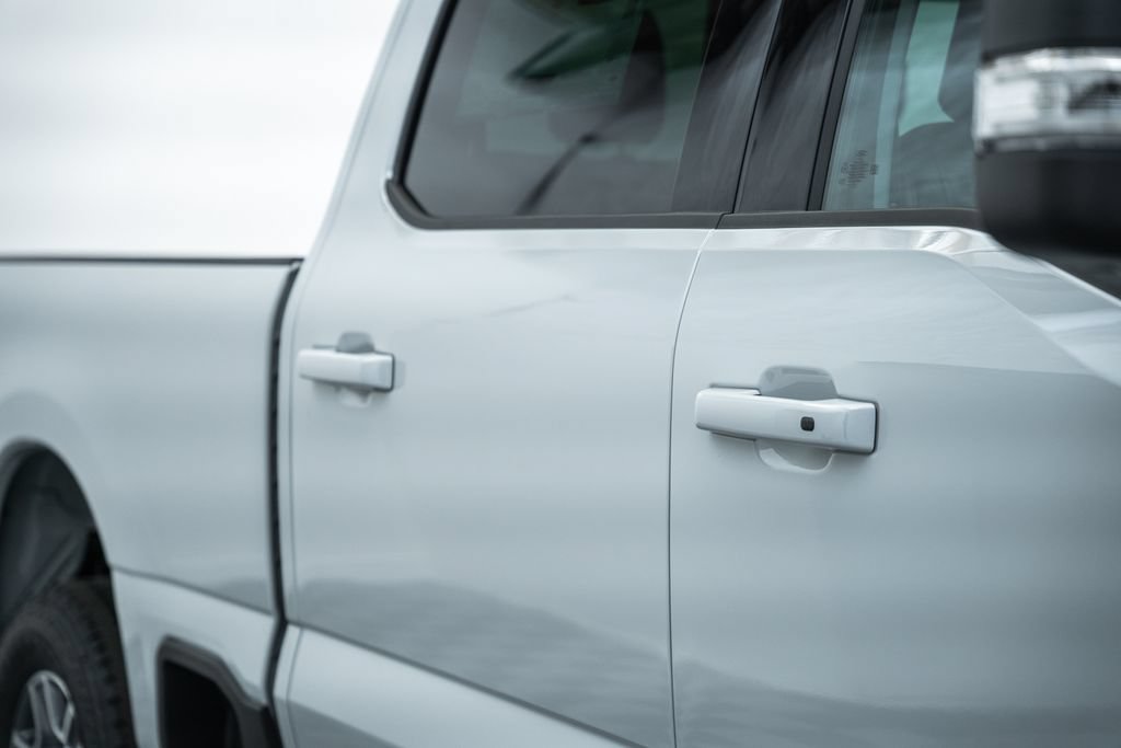 New 2026 Ford F250 Lariat w/ Lariat Premium Package AWD/4WD image 17