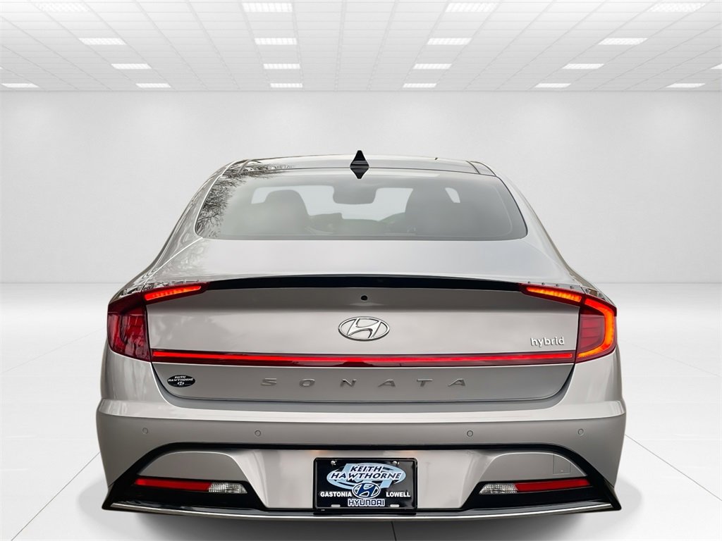 Certified 2023 Hyundai Sonata Limited w/ Cargo Package image 6