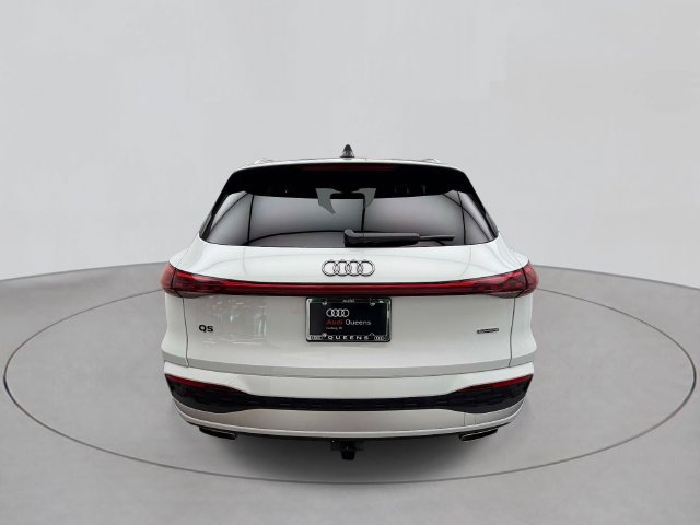 Used 2025 Audi Q5 Premium Plus w/ Premium Plus AWD/4WD image 5