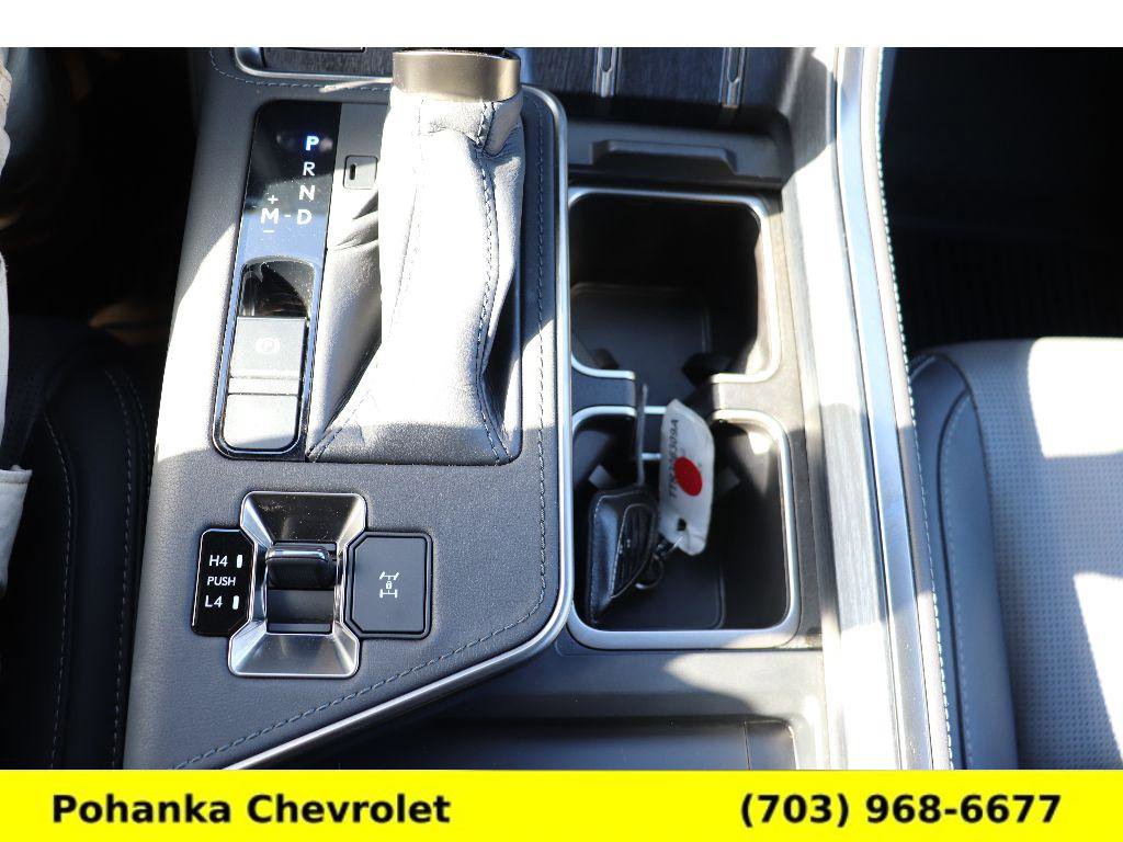 Used 2024 Lexus GX 550 AWD/4WD image 15