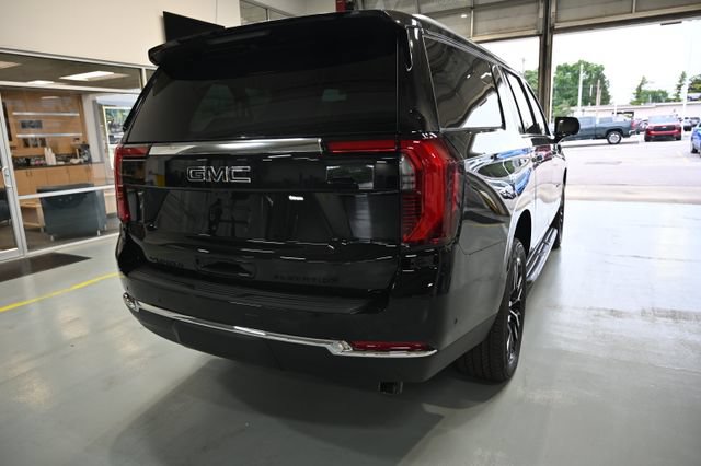 New 2026 GMC Yukon XL Elevation w/ Elevation Premium Package AWD/4WD image 5