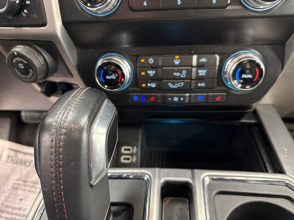 Used 2019 Ford F150 Platinum w/ Equipment Group 701A Luxury image 44