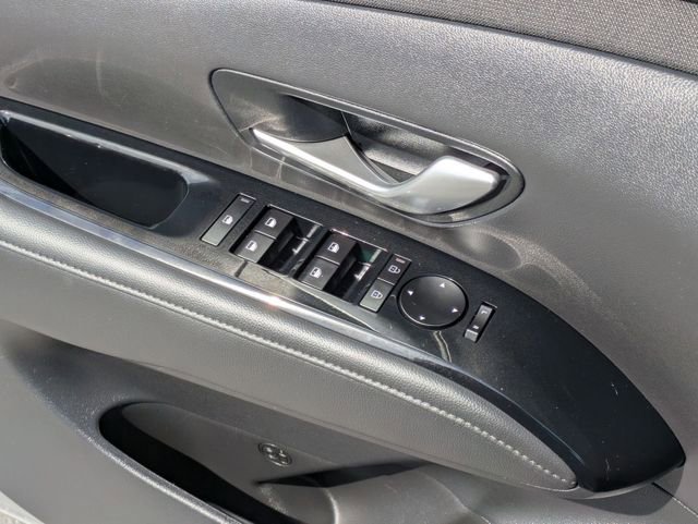 Used 2025 Hyundai Santa Cruz SEL image 13