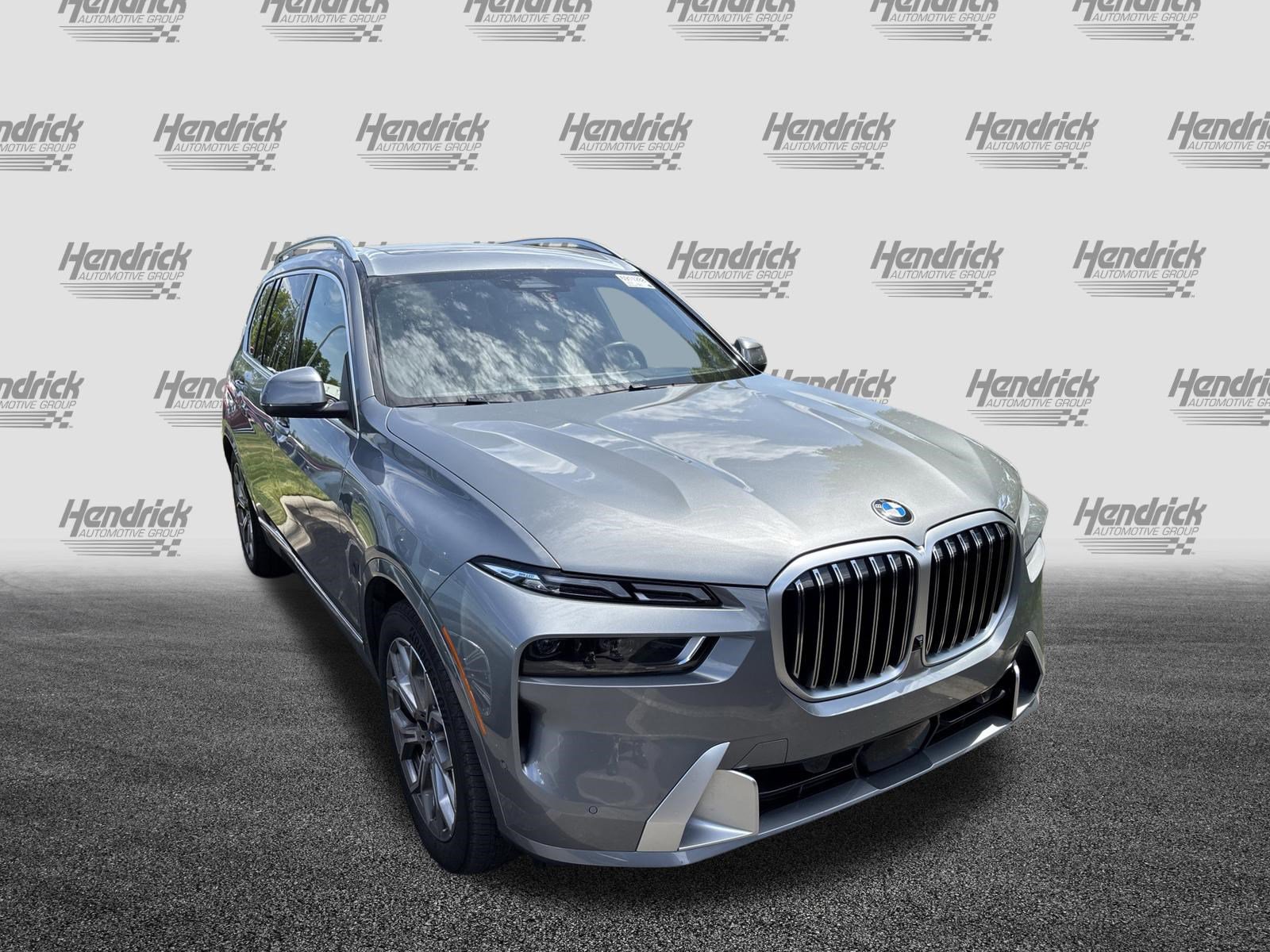 Certified 2025 BMW X7 xDrive40i image 7