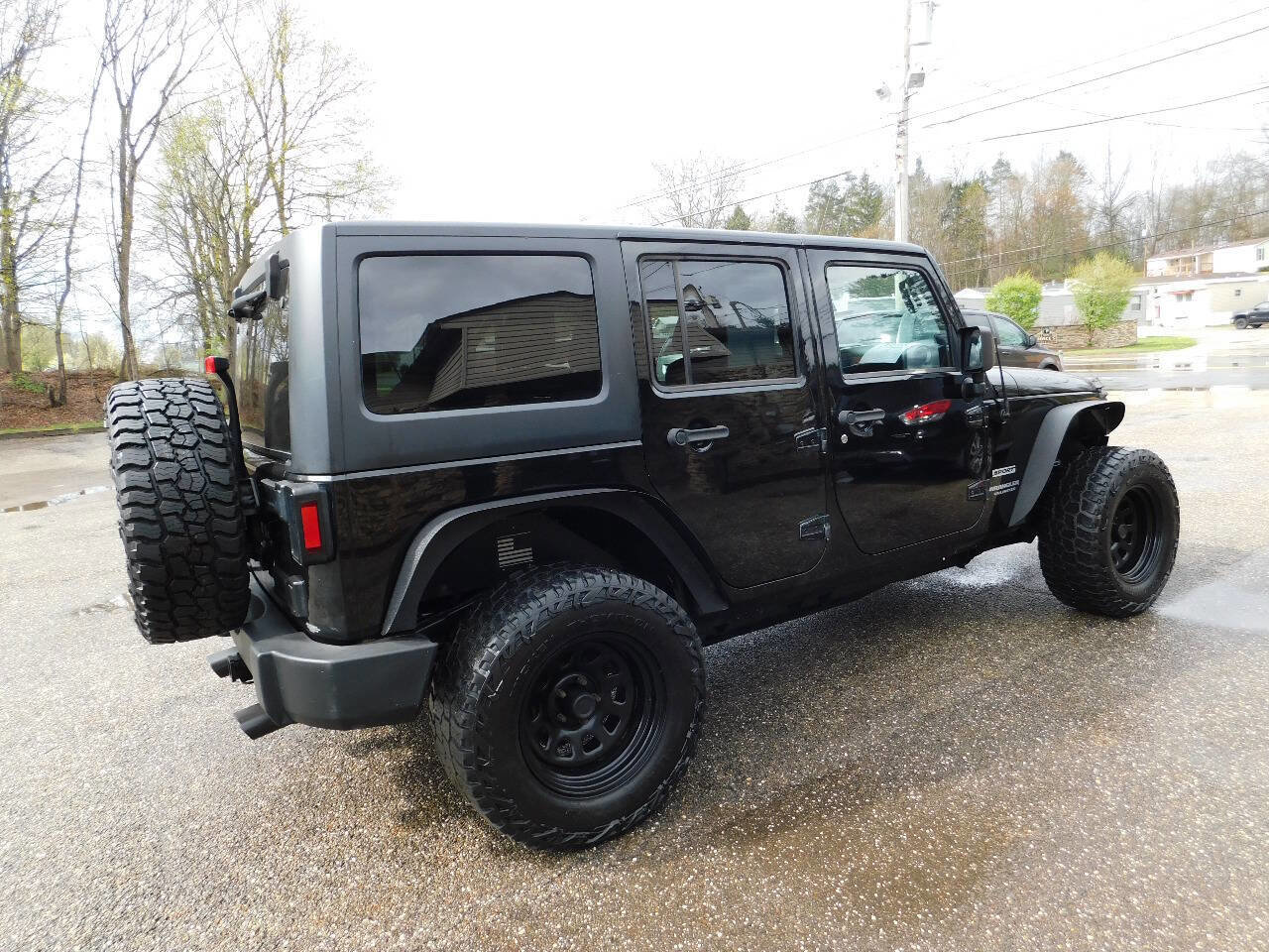 Used 2013 Jeep Wrangler Unlimited Sport image 10
