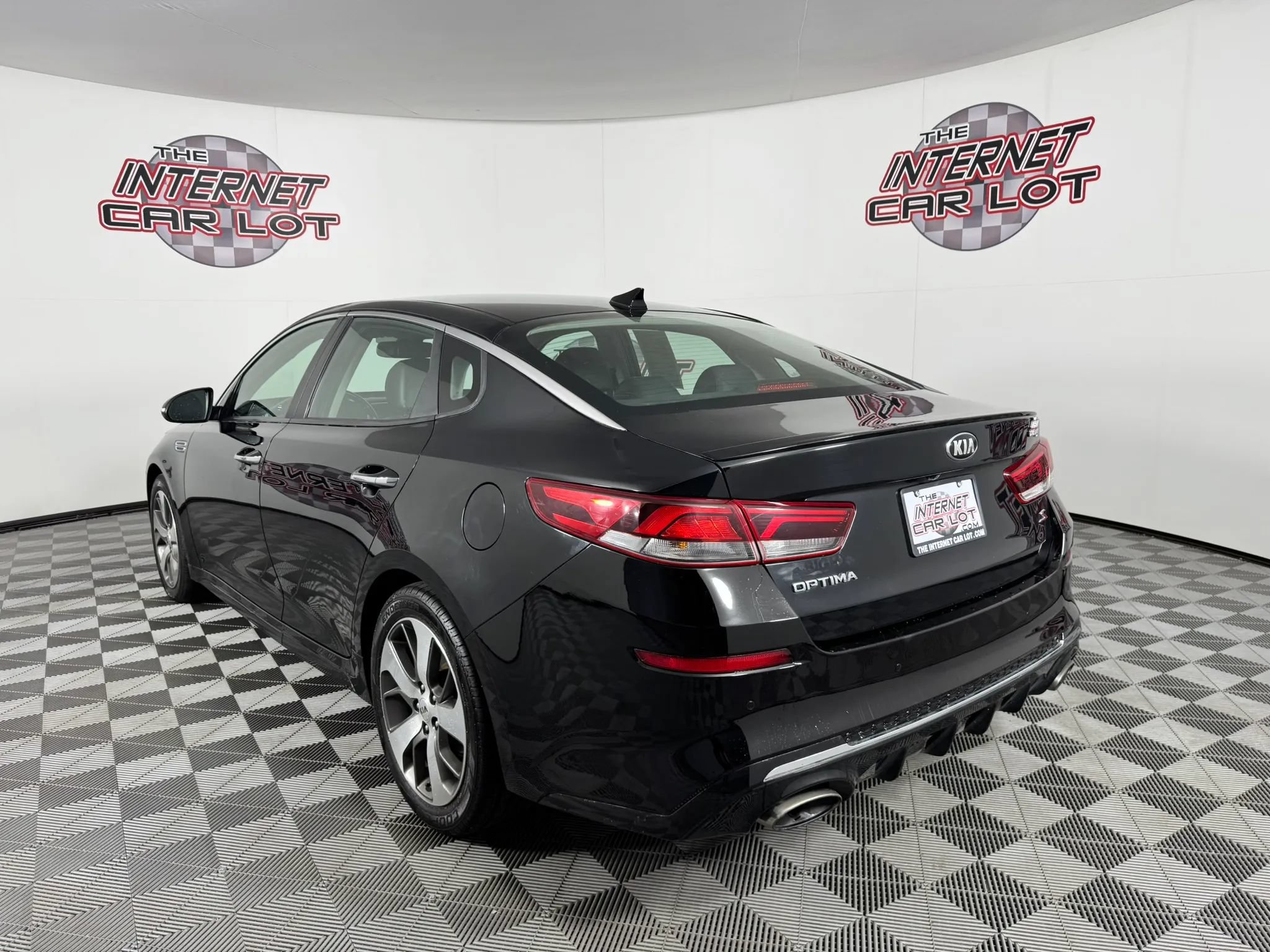 Used 2020 Kia Optima S FWD image 5