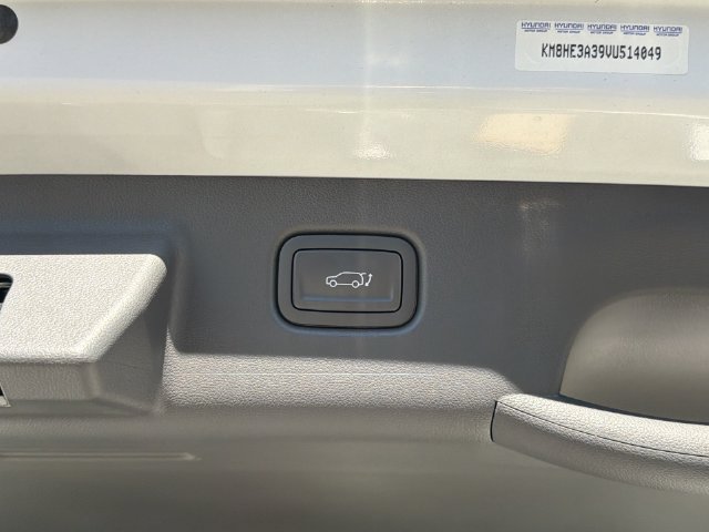 New 2027 Hyundai Kona Limited FWD image 37