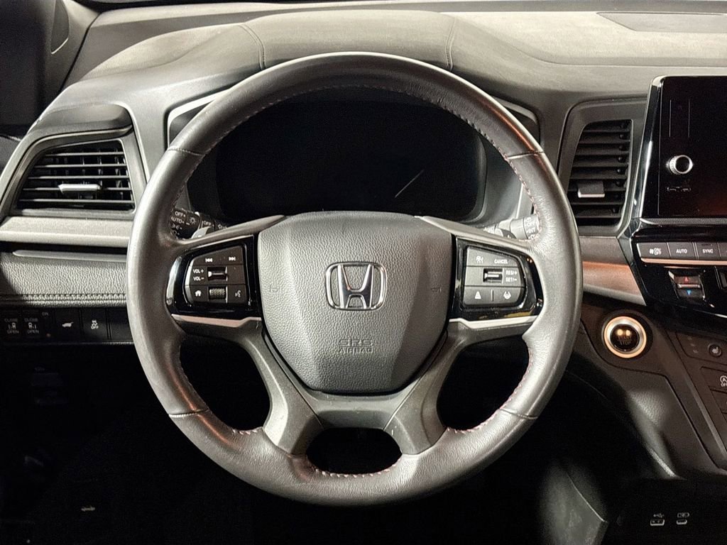 Certified 2025 Honda Odyssey Sport-L image 14