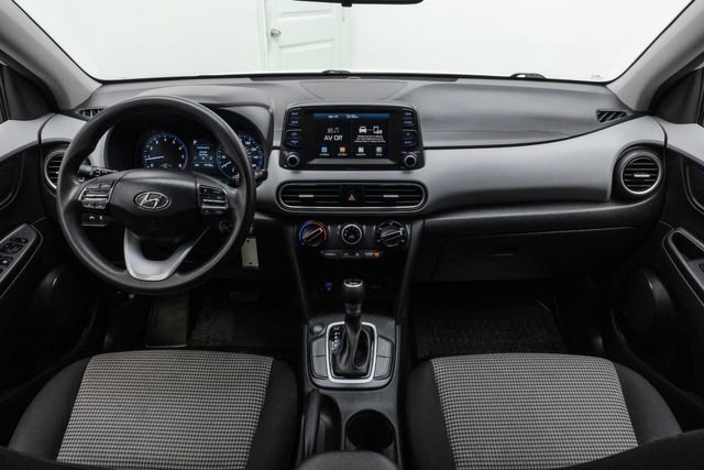 Used 2021 Hyundai Kona SE FWD image 14