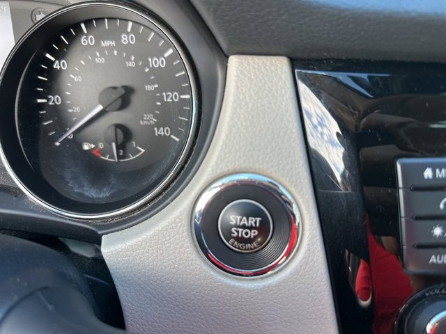 Used 2020 Nissan Rogue Sport SV image 23